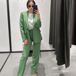 Zara NWT Green Straight Cut Buttoned Blazer